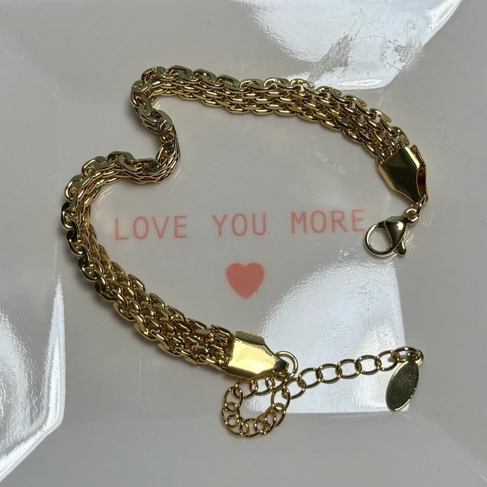 Elegant 18K Gold Chain Bracelet  Stainless Steel Bracelet
